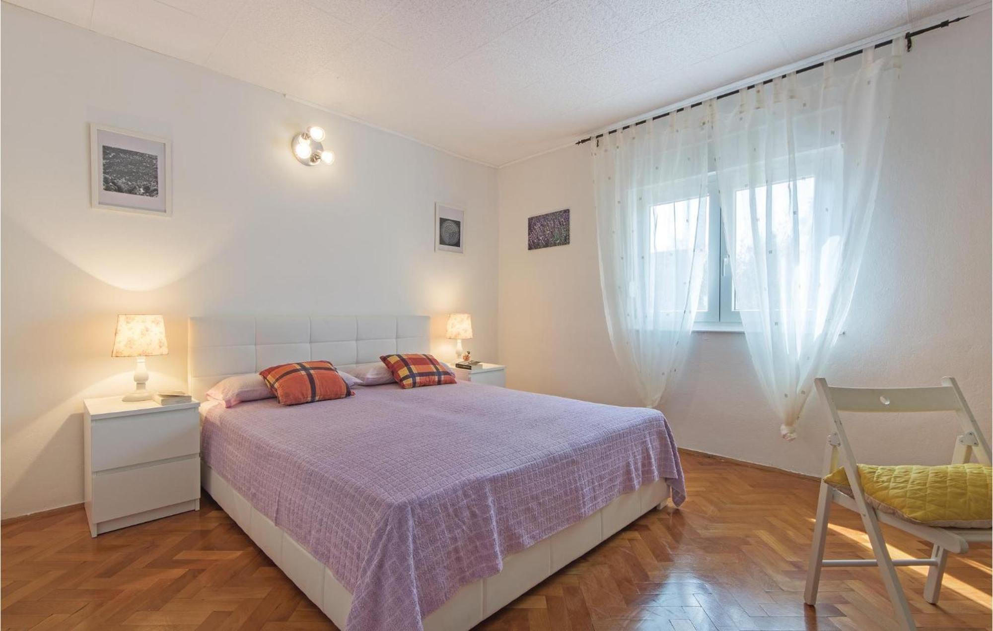Awesome Apartment In Fazana With Wifi Eksteriør bilde