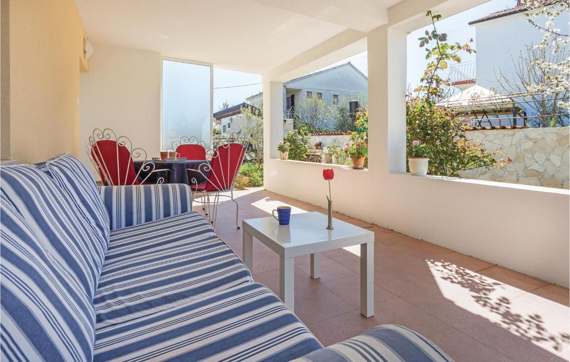 Awesome Apartment In Fazana With Wifi Eksteriør bilde